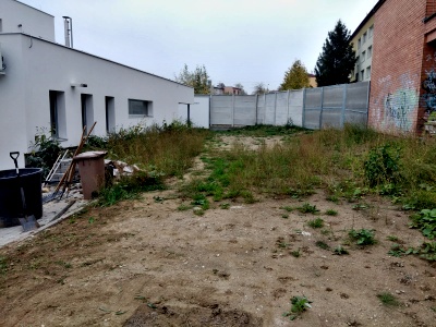 Plocha na které budeme zakládat trávník.